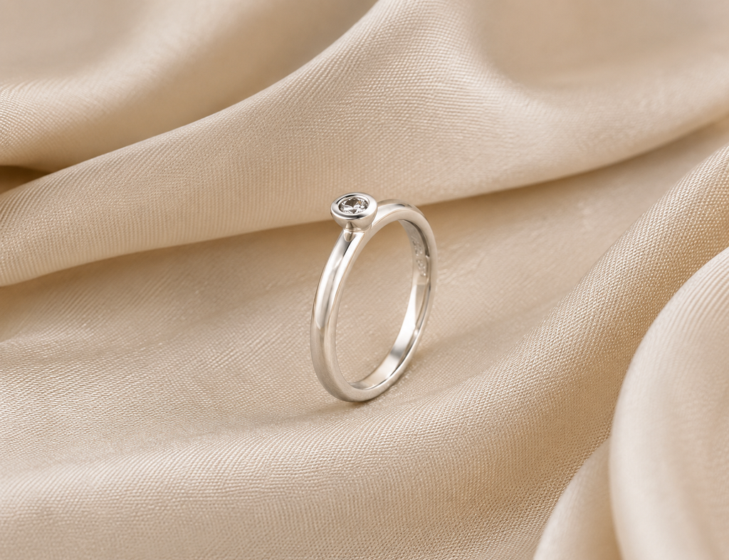 Argolla Solitario Oro Blanco 18K