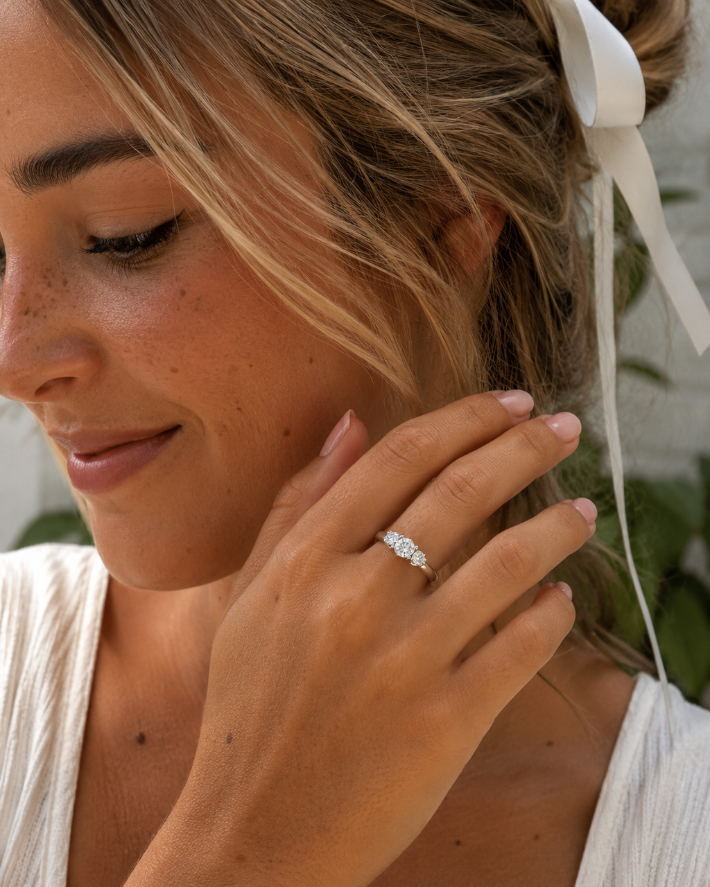 Argolla Trinidad en Oro Blanco 18k